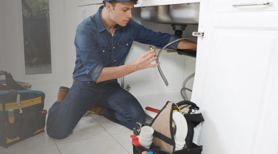 Professional same day plumber in Mondovi, WI